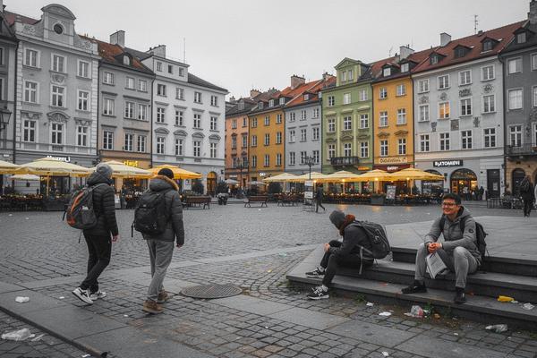 Warsaw old town market square